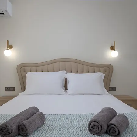 Sea And The Apartment