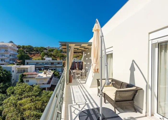 Sea And The Apartment